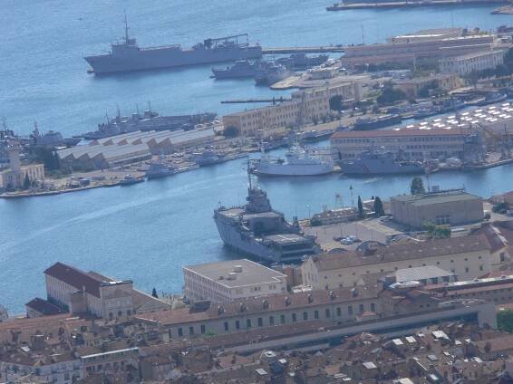 Toulon arsenal