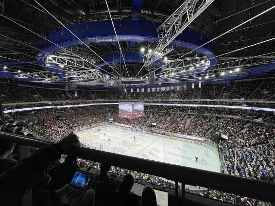 Kometa vs. Sparta: Bitva nejen na ledě. Brno láká na výrazně levnější pivo