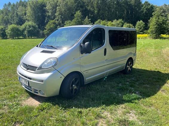 Oper Vivaro 2.5 cdti tour