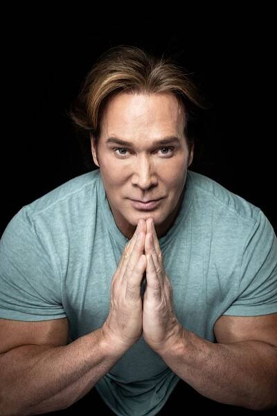 Celebrity Portfolio - Aaron Farrier - Celebrity Photographer | Designer