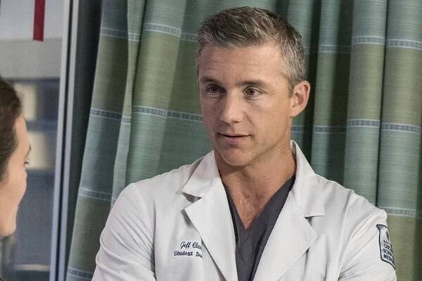 Jeff Clarke | Chicago Med (Nemocnice Chicago Med) | Novinky, zajímavosti a tipy ze světa seriálů a filmů | Edna.cz