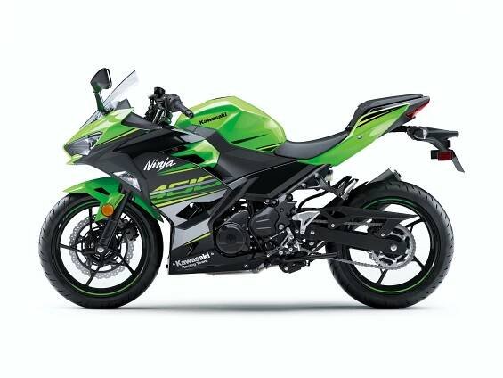 Kawasaki v Tokiu: retro Z900RS a Ninja 400 - MotoLife.cz 