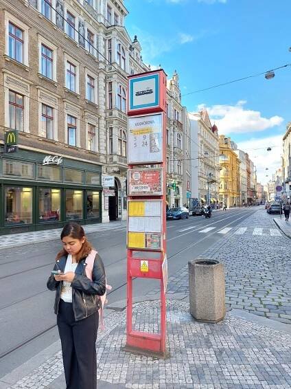 Fotogalerie • Vodičkova ♿ (Zastávka tramvaje) • Mapy.com