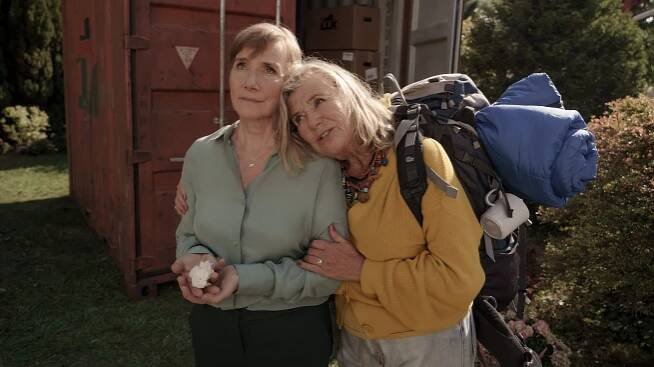 Karla, Rosalie und das Loch in der Wand - Z filmu - Ruth Reinecke, Jutta Speidel