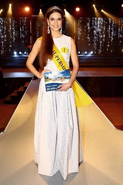 FOTO: Anna Avakjanová, 3. místo na Supermiss 2014 – stránka 5