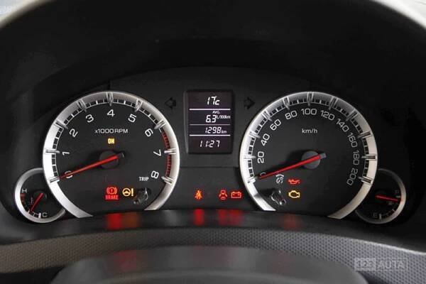 Technická data a údaje Suzuki Swift 1.2 S-Edition Stop & Start - Autonoto.cz