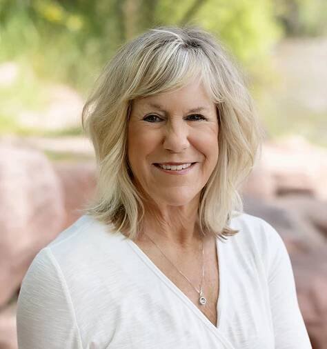 ROBIN BENNETT - BROKER ASSOCIATE VICKI LEE GREEN REAL ESTATE