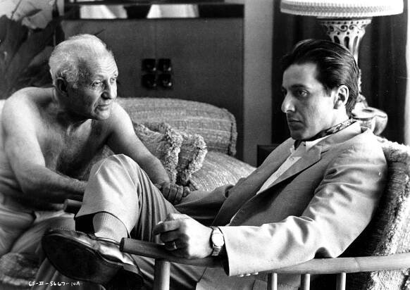 Al Pacino and Lee Strasberg in Kmotr II (1974)