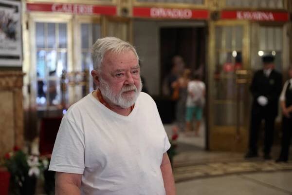 Týden po pohřbu Karla Heřmánka (†76): Proč tají jeho hrob?
