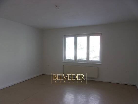 Pronájem bytu 1+1 50 m², Benešovo náměstí, Teplice