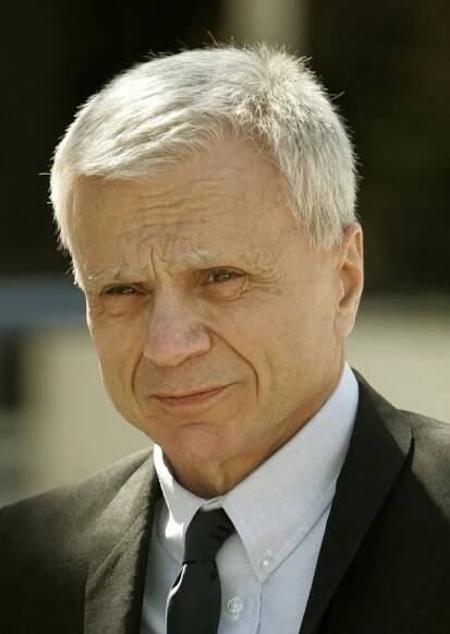 Zemřel představitel zabijáka z filmu Chladnokrevně: I herec Robert Blake (†89) byl obviněn z vraždy své...