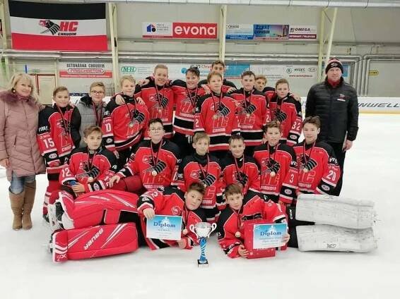 HC Chrudim | Hokejisté ročníku 2009 obsadili na domácím turnaji 2. místo