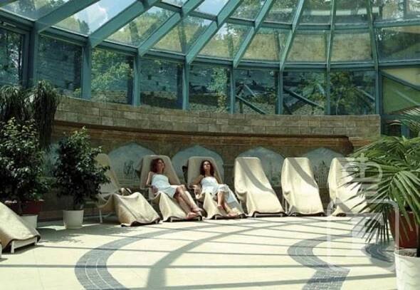 Léčebné lázně Aphrodite, Rajecké Teplice - pobyty, ubytování - Travelguide.sk