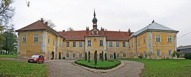 Vokšice (zámek)
