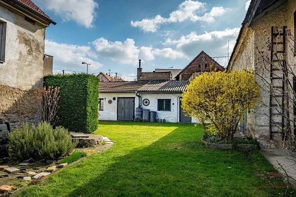 Prodej rodinného domu 444 m², pozemek 710 m², Tichá, Tuchoměřice