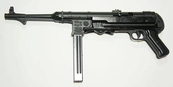 Expanzní samopal MP 40