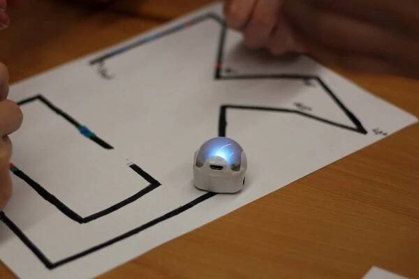 Centrum robotiky