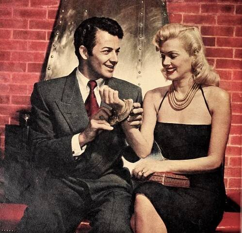 Soubor:Cornel Wilde and Patricia Knight, 1946.jpg – Wikipedie
