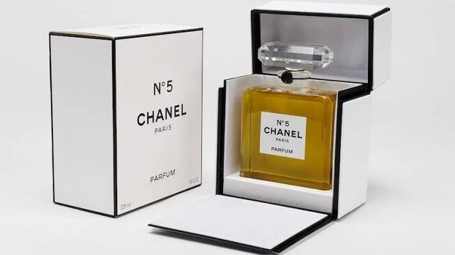 Před 95 lety vznikl kultovní parfém Chanel No. 5 - Novinky