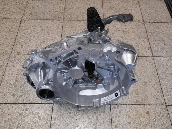 Převodovka VW Golf Passat Škoda Octavia Seat Altea - Auto-moto