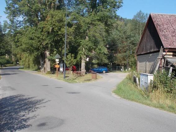 Photos - Odpočinkové místo Odpočinkové místo Mšeno,Vojtěchov okres Mělník, Středočeský kraj, Česko - 27.07.2019
