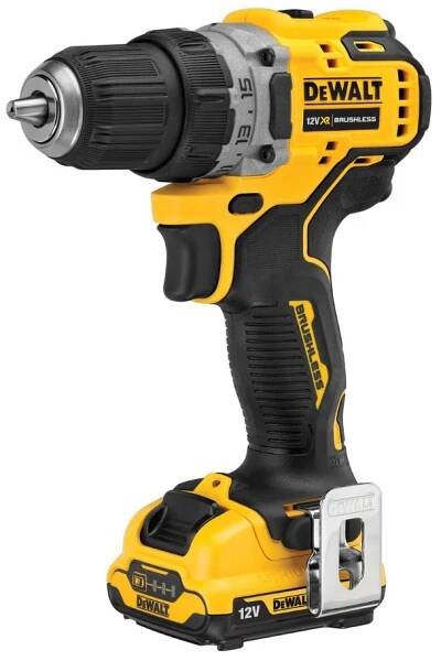 2 x VRTACÍ ŠROUBOVÁK XR 12V 2x2.0AH DCD701D2 DEWALT