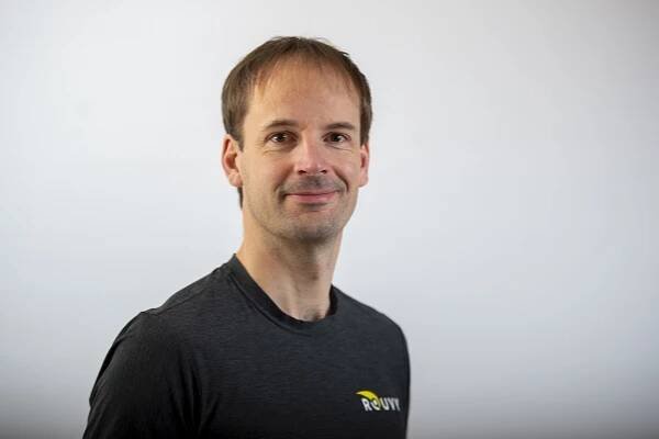 Fotka: Petr Samek, spoluzakladatel a ředitel platformy Rouvy