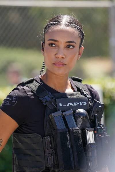 Annie Ilonzeh as Devin Gamble in SWAT.