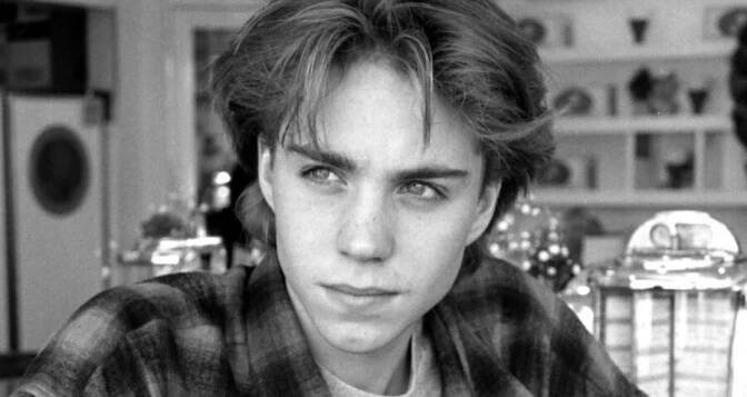 The Tragic Story Of Jonathan Brandis, The Beloved Child Star Who Died By Suicide After His Career Stalled