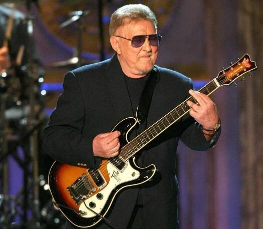 Don Wilson, Rhythm Guitarist and Founding Member of The Ventures, Dies at 88