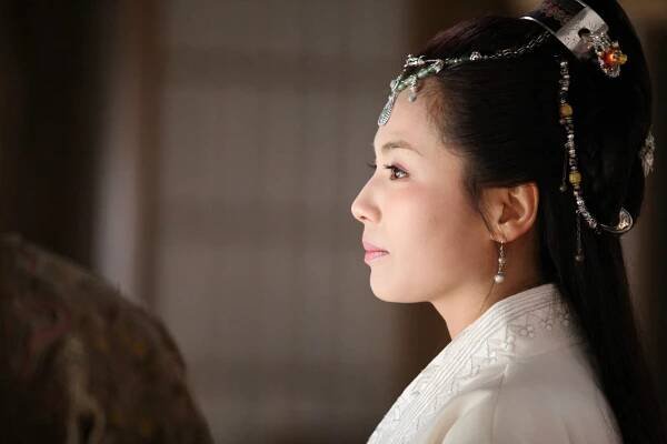 Tamia Liu - Lang ya bang - Season 1 - Z filmu