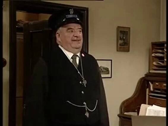 Oh, Doctor Beeching! 'The Van' S2/E4. Su Pollard • Paul Shane • Julia Deakin • Jeffrey Holland - video Dailymotion