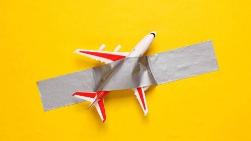 Proč si vzít do letadla s dětmi lepicí pásku - Novinky