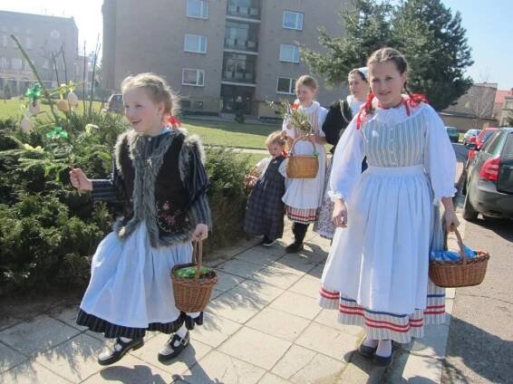 Vítali jaro, Mořenu vhodili do řeky Úpy