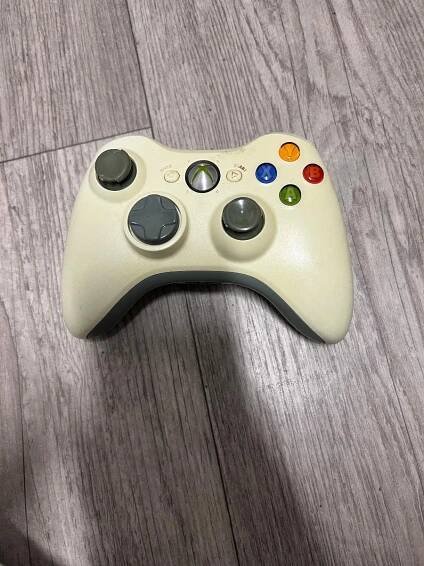 Xbox 360 controller - Počítače a hry