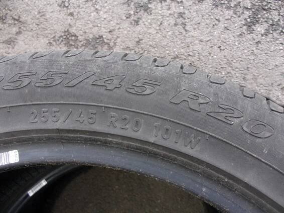 255/45/20 101W PIRELLI Scorpion Verde, letní
