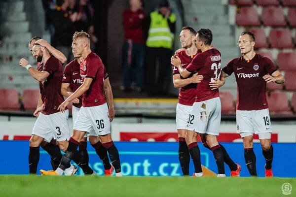 Výhra v prvním domácím zápase sezony | sparta.cz