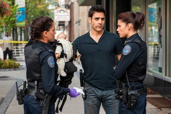 Rookie Blue - Návrat domů (S04E02) (2013)