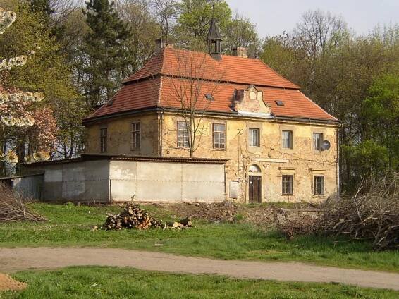 Fotografie - Zámek Čertousy - 24.04.2005