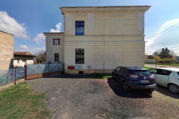 Základní škola a Mateřská škola, Lhota pod Libčany, okres Hradec Králové foto 4