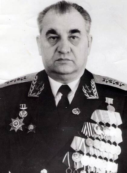 Maslov, Vladimir Petrovič : M