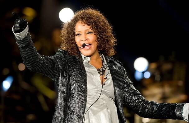 Smrť Whitney Houston (†48). Zabili ju lieky a alkohol
