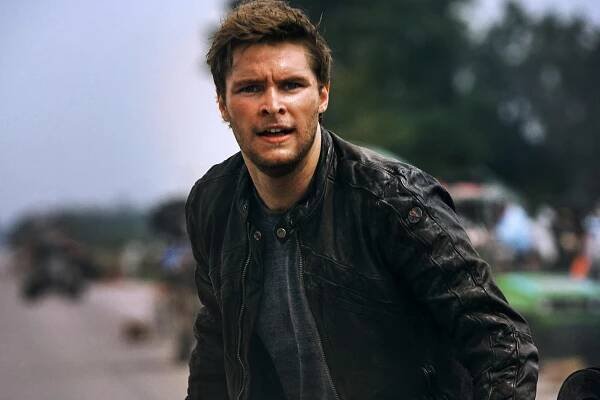 18 Unbelievable Facts About Jack Reynor