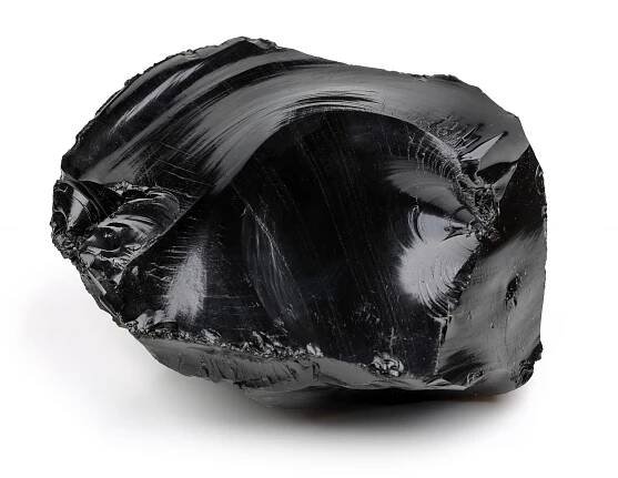 Obsidián využívali už staří Mayové k rituálním účelům. Jaké účinky má tento kámen? - WomanOnly