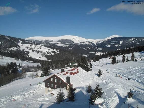 Muž v Krkonoších v době nouzového stavu vykradl penzion a hotel