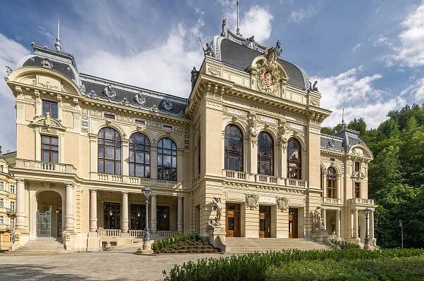 Kultura | Hotel Romance Karlovy Vary