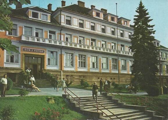 Luhačovice - léčebný ústav J. Fučíka - Pohlednice místopis