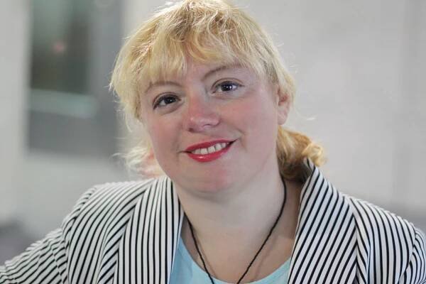 Ilona Švihlíková | Dvojka