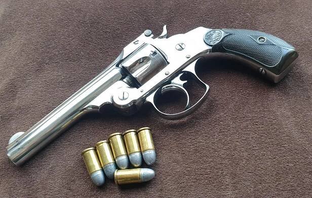 Historický revolver Smith Wesson cal.32CF DA1882 Nádherný původní stav