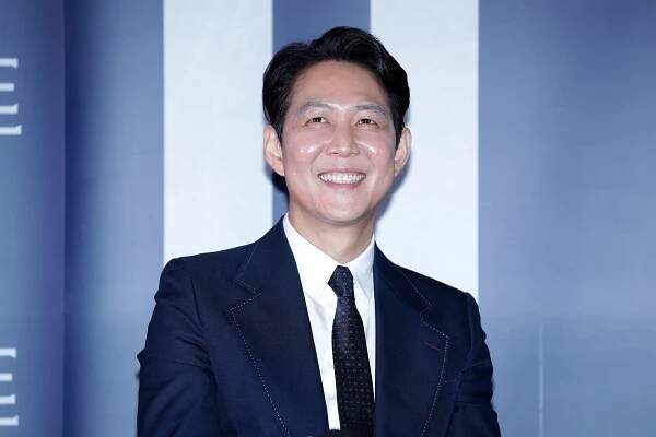 'Squid Game's Lee Jung-jae To Star In 'Star Wars' Series 'The Acolyte'